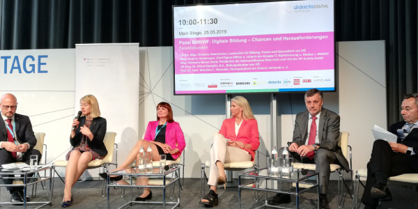 Paneldiskutant_innen bei der didacta  Marlene Miglbauer